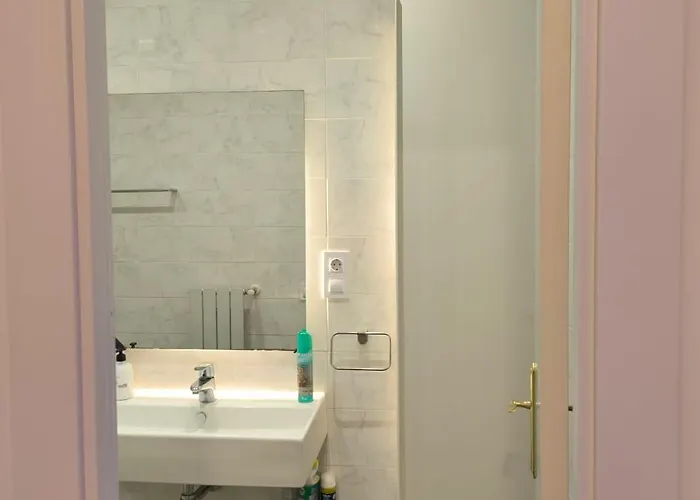 18 Habitación En Vivienda Centrica *