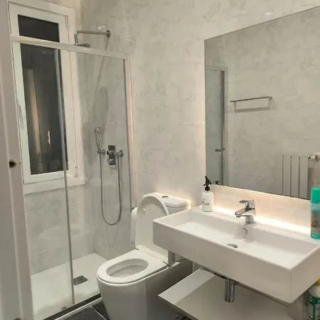 18 Habitación En Vivienda Centrica